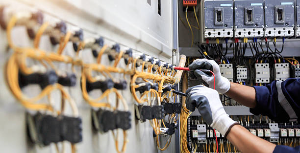 Professional Electrician technician working in Basking Ridge, NJ